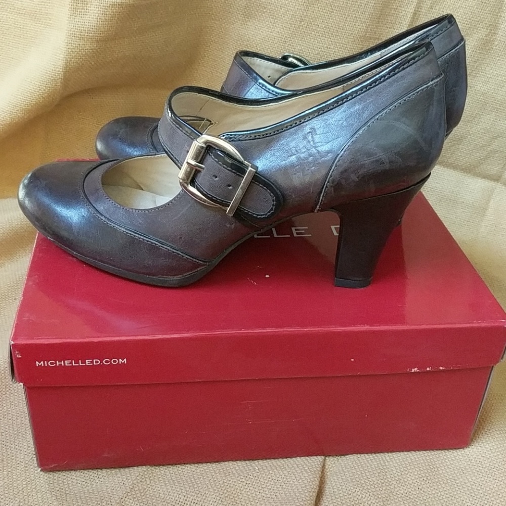 Michelle D Brown COMFY Heels